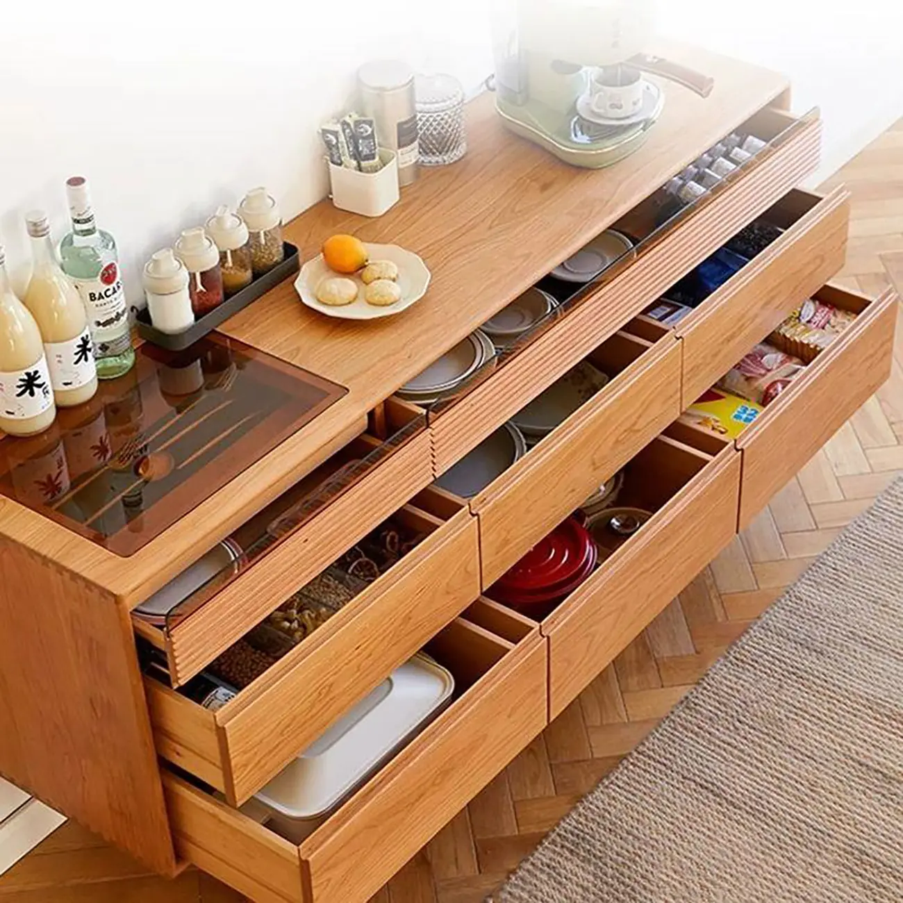 63" Scandinavian Natural Light Wood Dresser with 8-Drawers Image - 5 | homeyfad