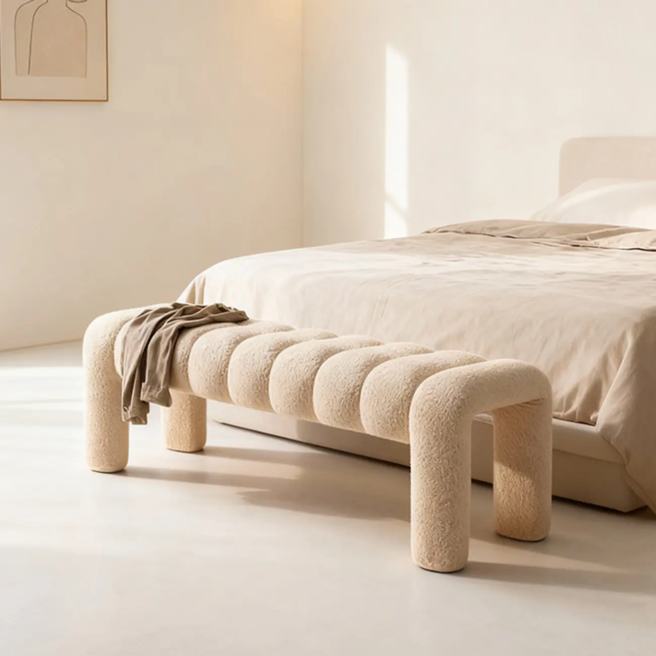 Minimalist Curved Sherpa Upholstered End of Bed Bench Image - 10 | homeyfad