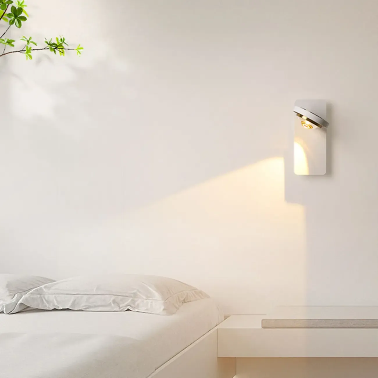 Simple Rotatable Round Glass Metal Wall Sconce Image - 18