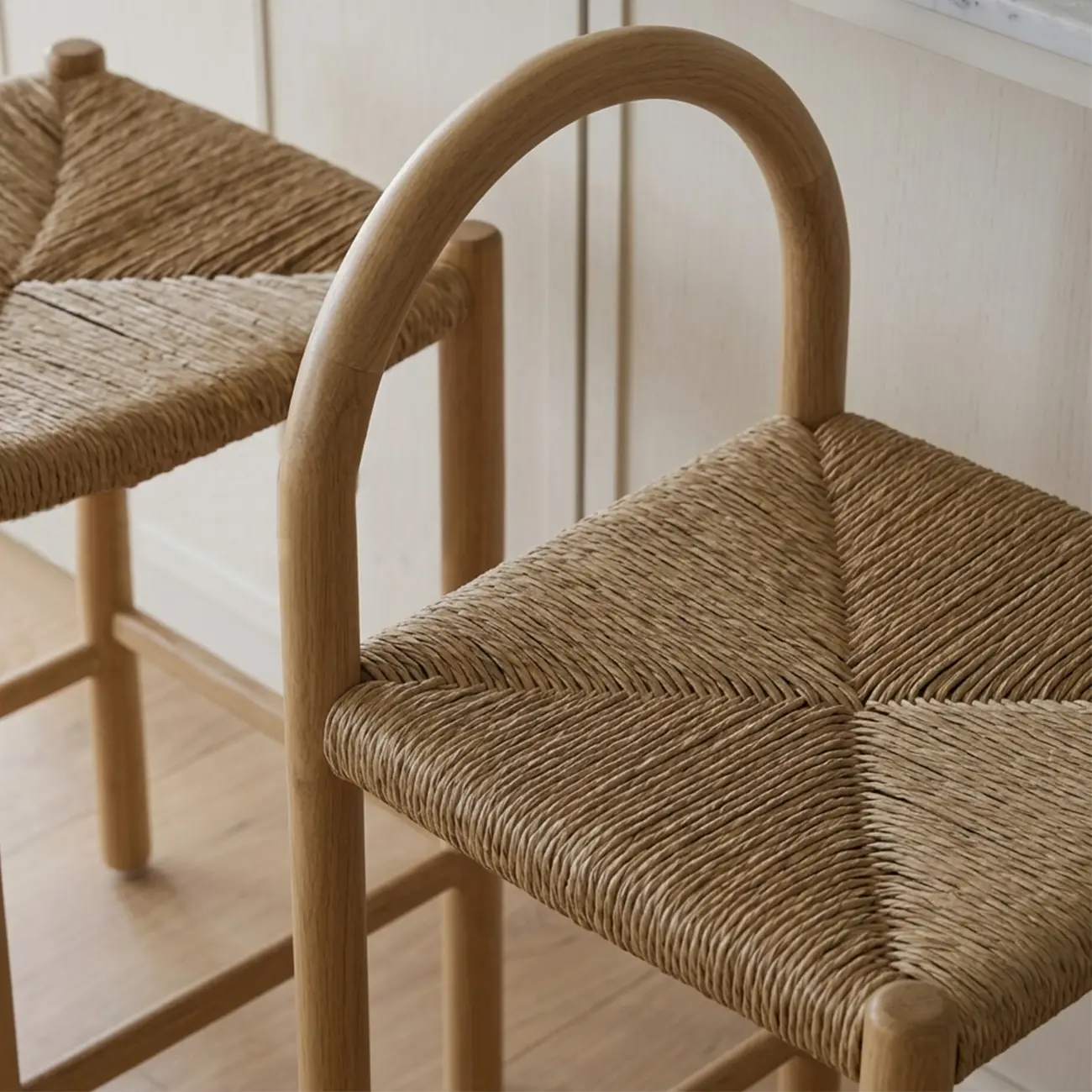 Rustic Wood Natural Rattan Bar Stool with Footrest Image - 4 | homeyfad