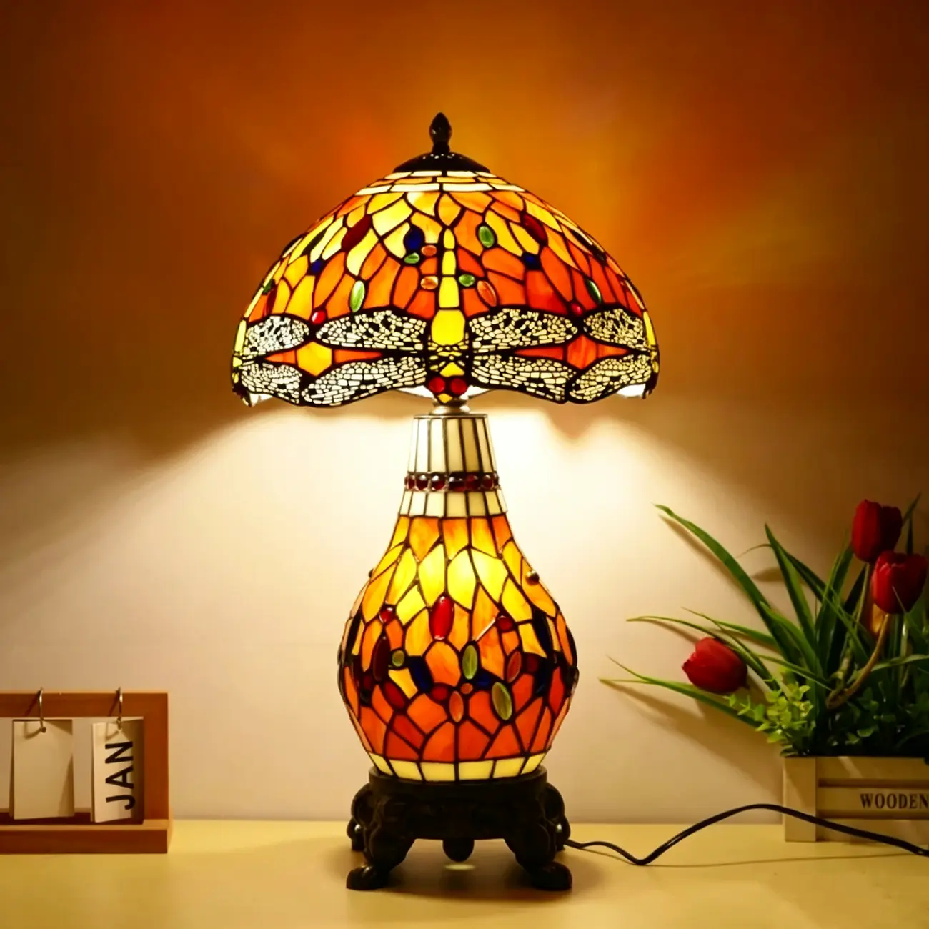 Vintage Stained Glass Rose 3-Light Dome-Shaped Table Lamp Image - 2 | homeyfad