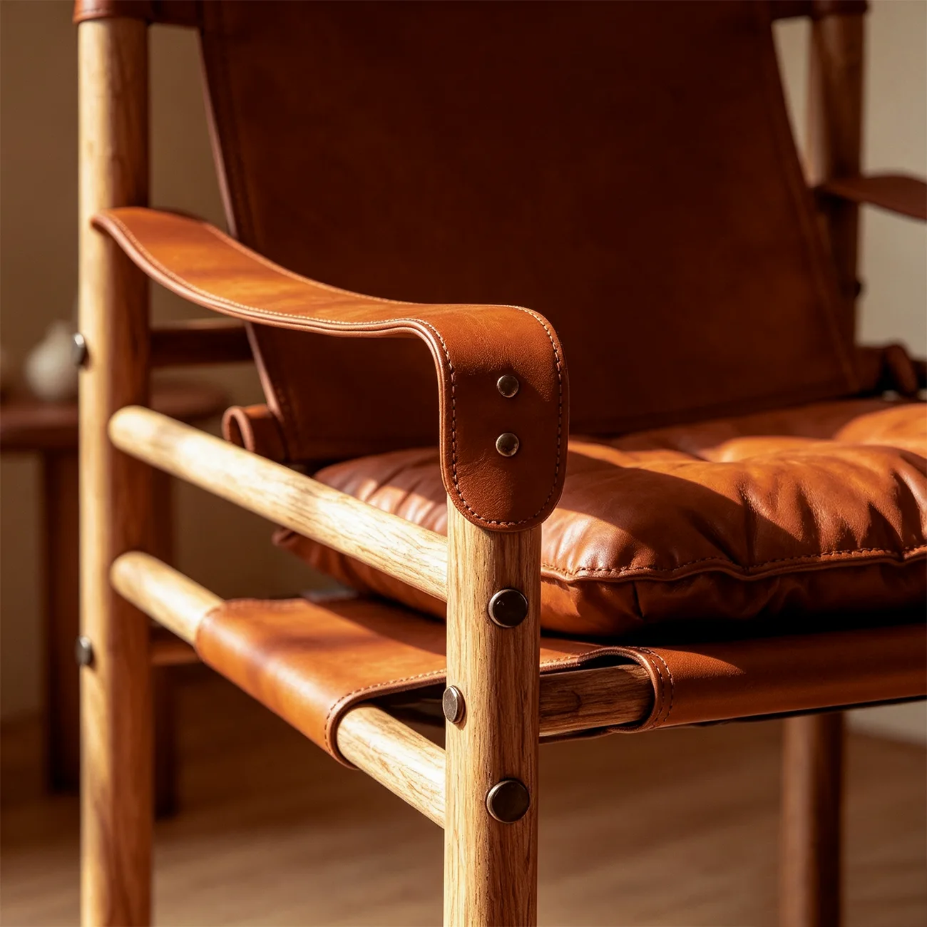 Mid-Century Modern Arm Chair Saddle Leather Living Room Image - 10 | homeyfad