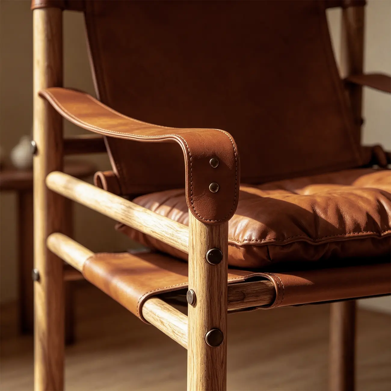 Mid-Century Modern Arm Chair Saddle Leather Living Room Image - 9 | homeyfad
