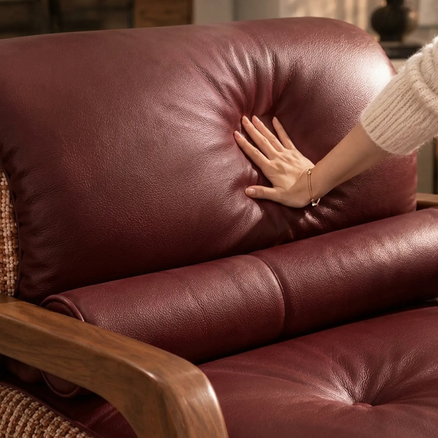 Mid-Century Modern Burgundy Top-Grain Leather Lounge Chair Image - 10 | homeyfad