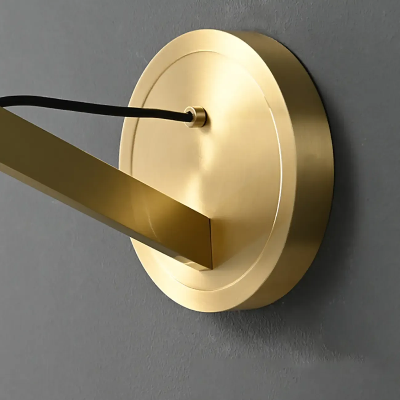 Simple Transparent Glass Vertical Wall Sconce Image - 20