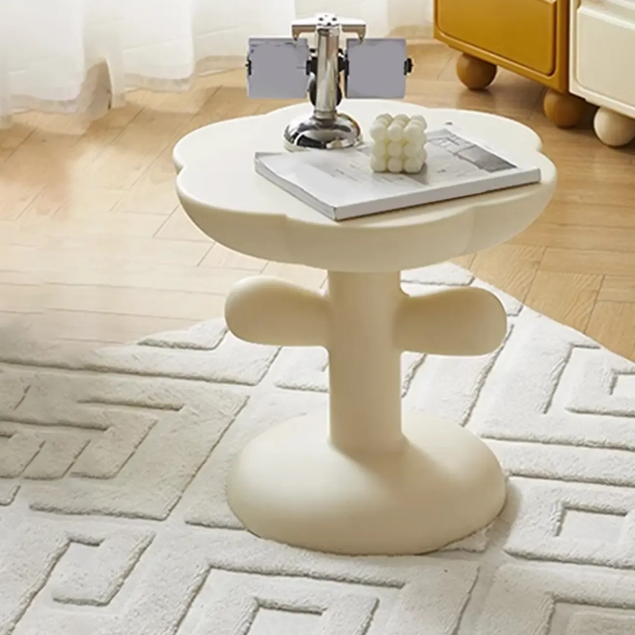 Minimalist Plastic Free Form End Table for Living Room Image - 15