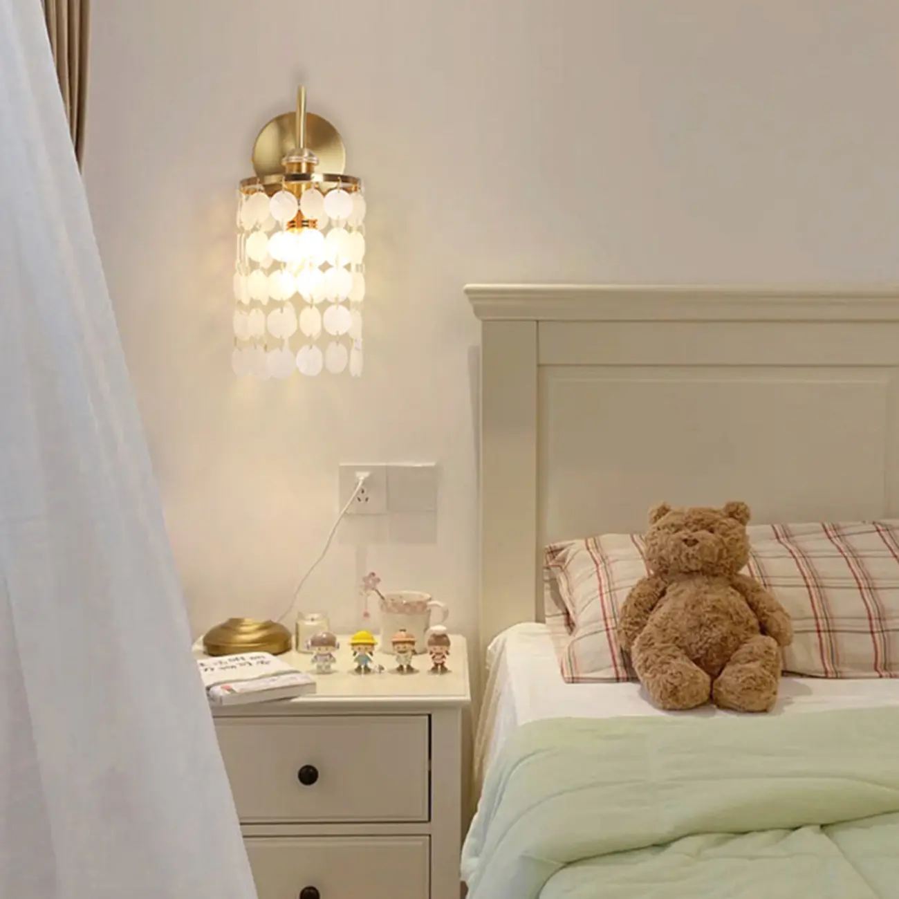 Modern Gold Wall Sconce with Crystal Shade for Bedroom Image - 6 | homeyfad