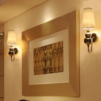 Modern Metal Cylinder Shade Wall Sconce Image - 6