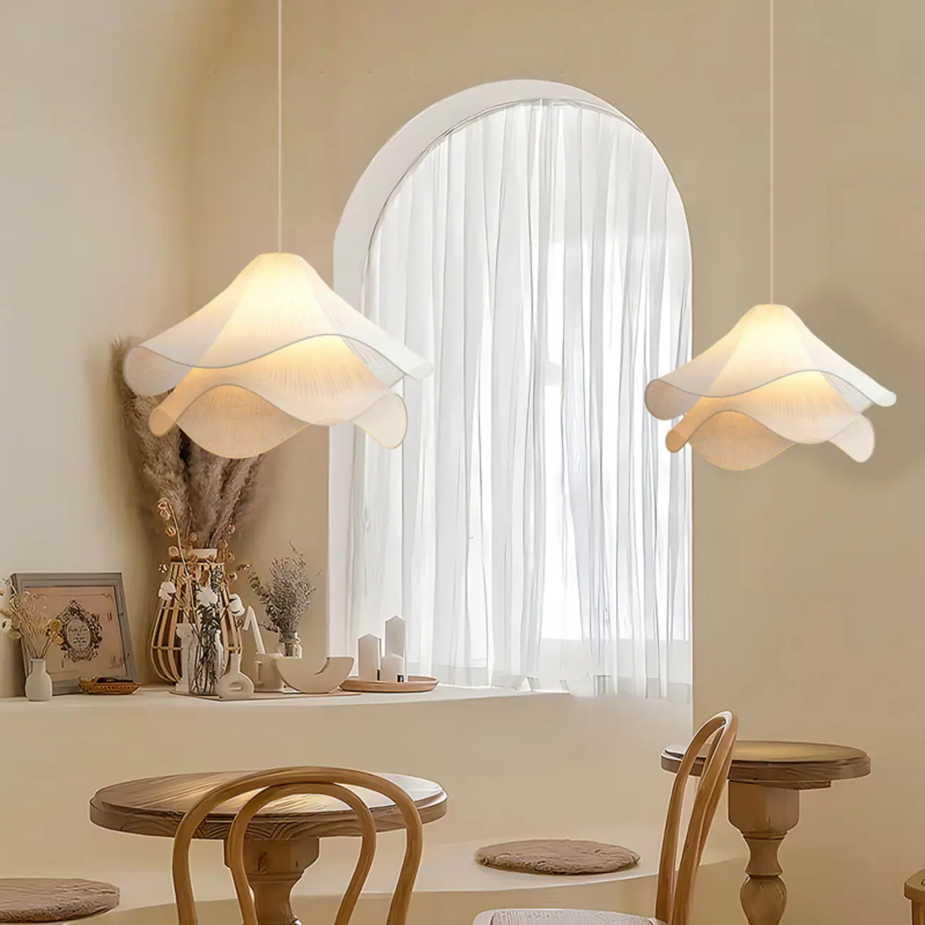 Tiered White Petal Fabric Pendant Lights for Kitchen Island Image - 4 | homeyfad