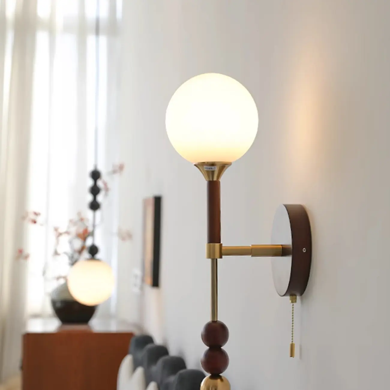 Modern Globe Black Wall Sconce with Pull Chain for Bedroom | homeyfad