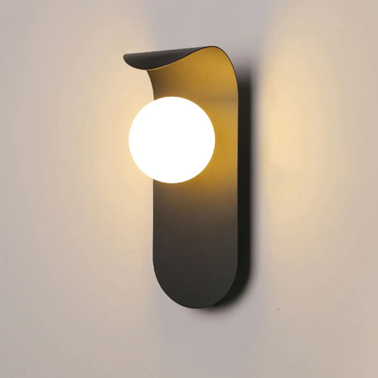 Minimalist Metal Wall Light with LED for Bedrooms Image - 2 | homeyfad