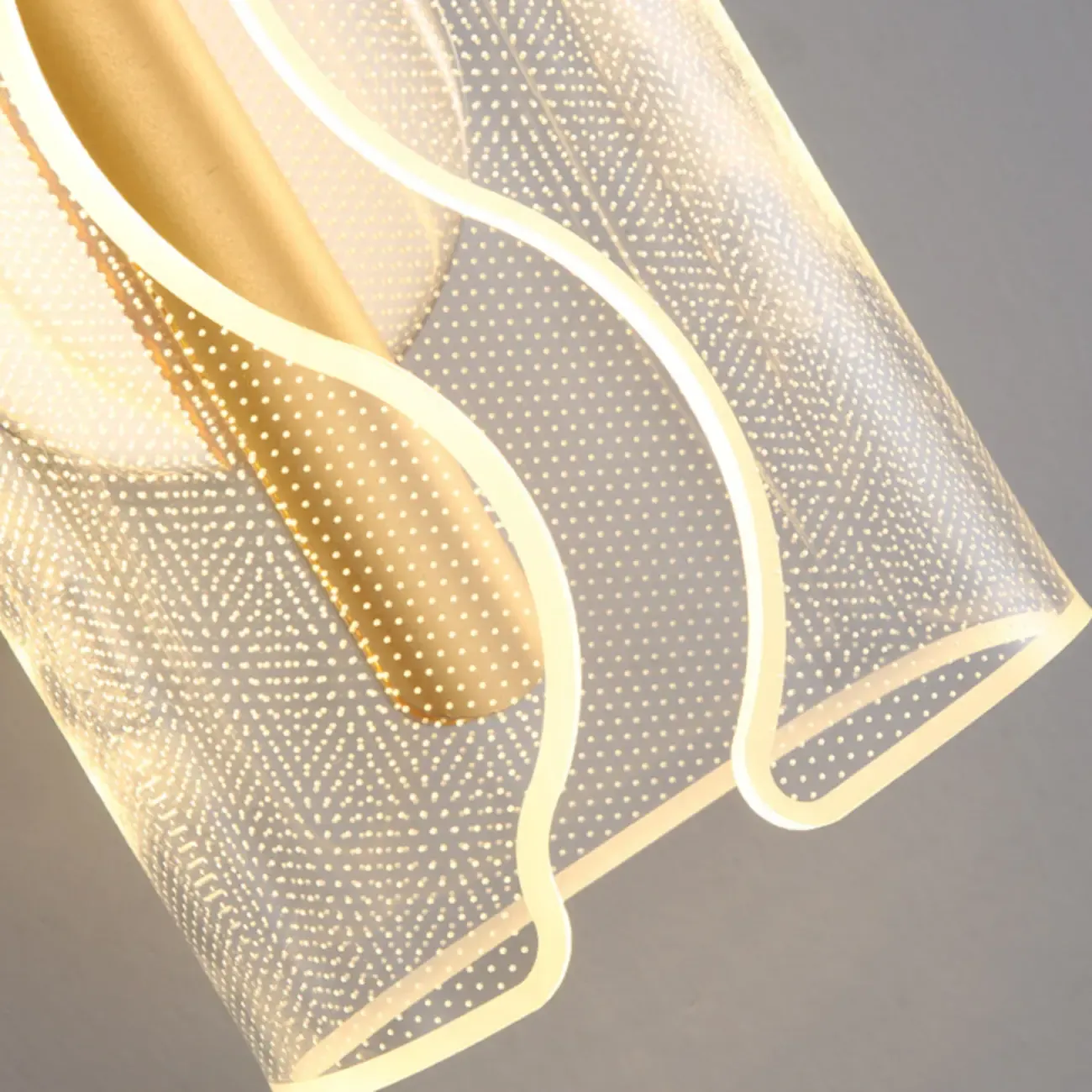 Modern Clear Acrylic Gold Ambient Wall Sconce Image - 13