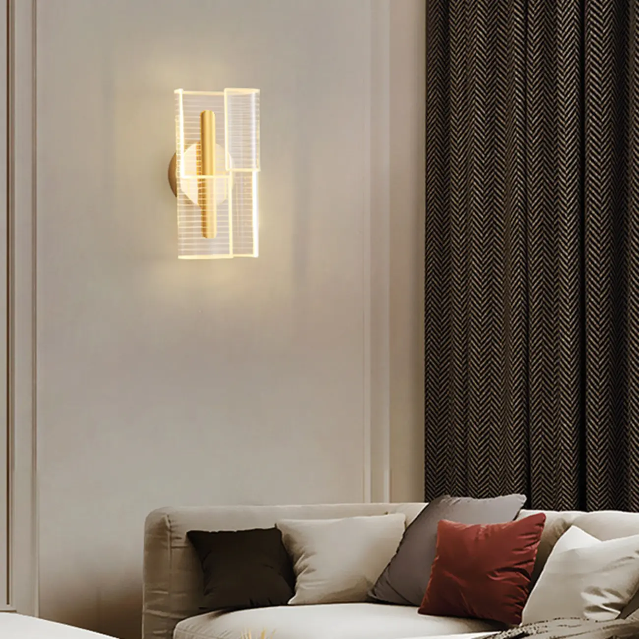Modern Clear Acrylic Gold Ambient Wall Sconce Image - 16 | homeyfad