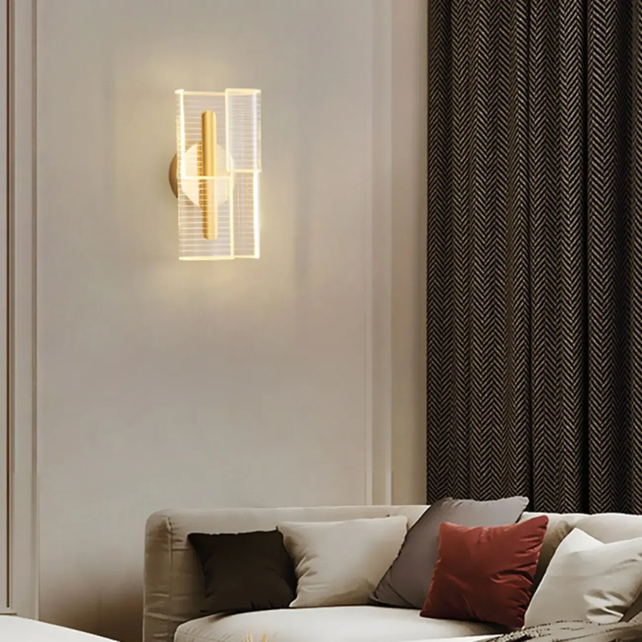 Modern Clear Acrylic Gold Ambient Wall Sconce Image - 16