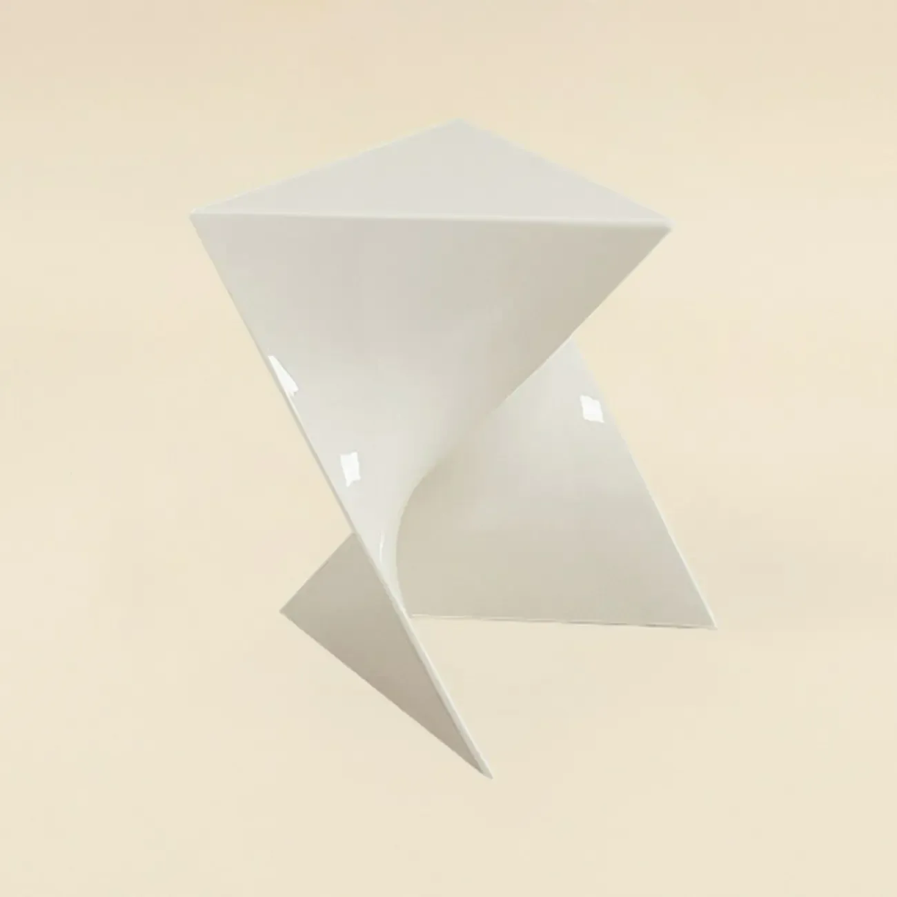 Living Room Acrylic Triangle Side Table with Twisted Base Image - 11
