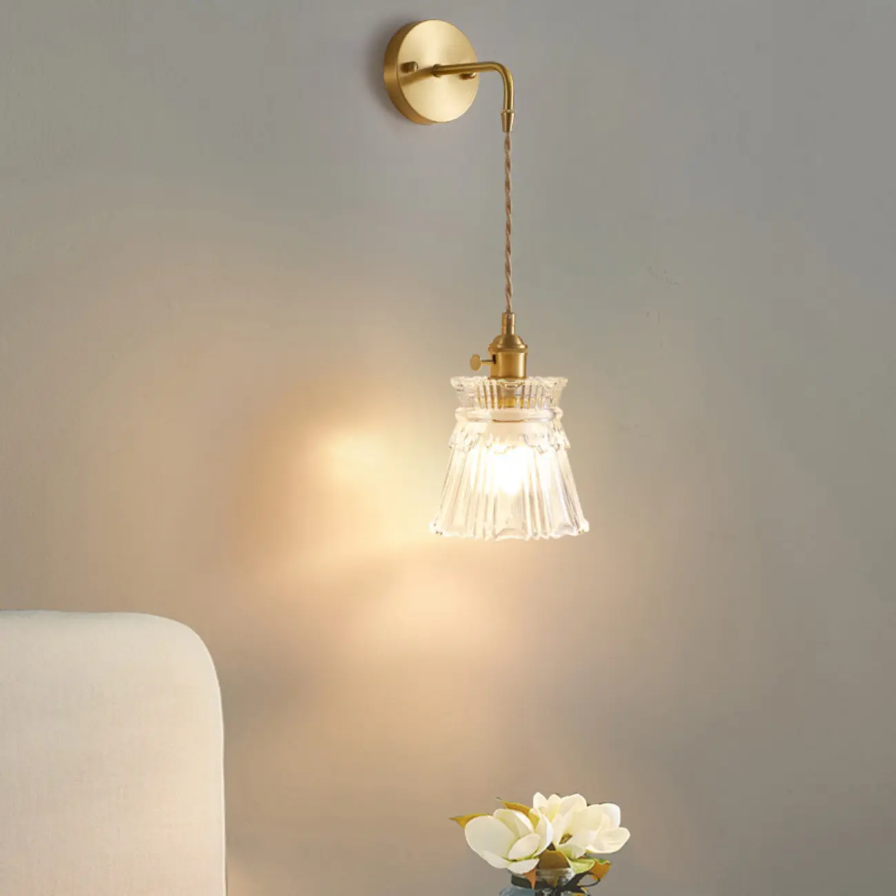 Elegant Cylinderial Gold Glass Wall Sconce Image - 4 | homeyfad