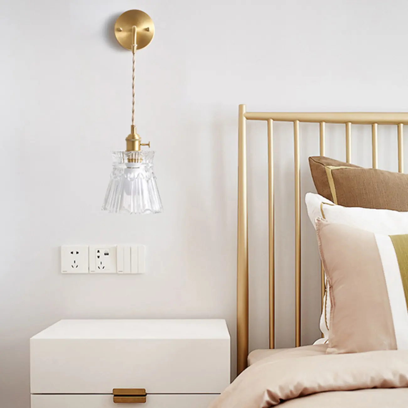 Elegant Cylinderial Gold Glass Wall Sconce Image - 6 | homeyfad