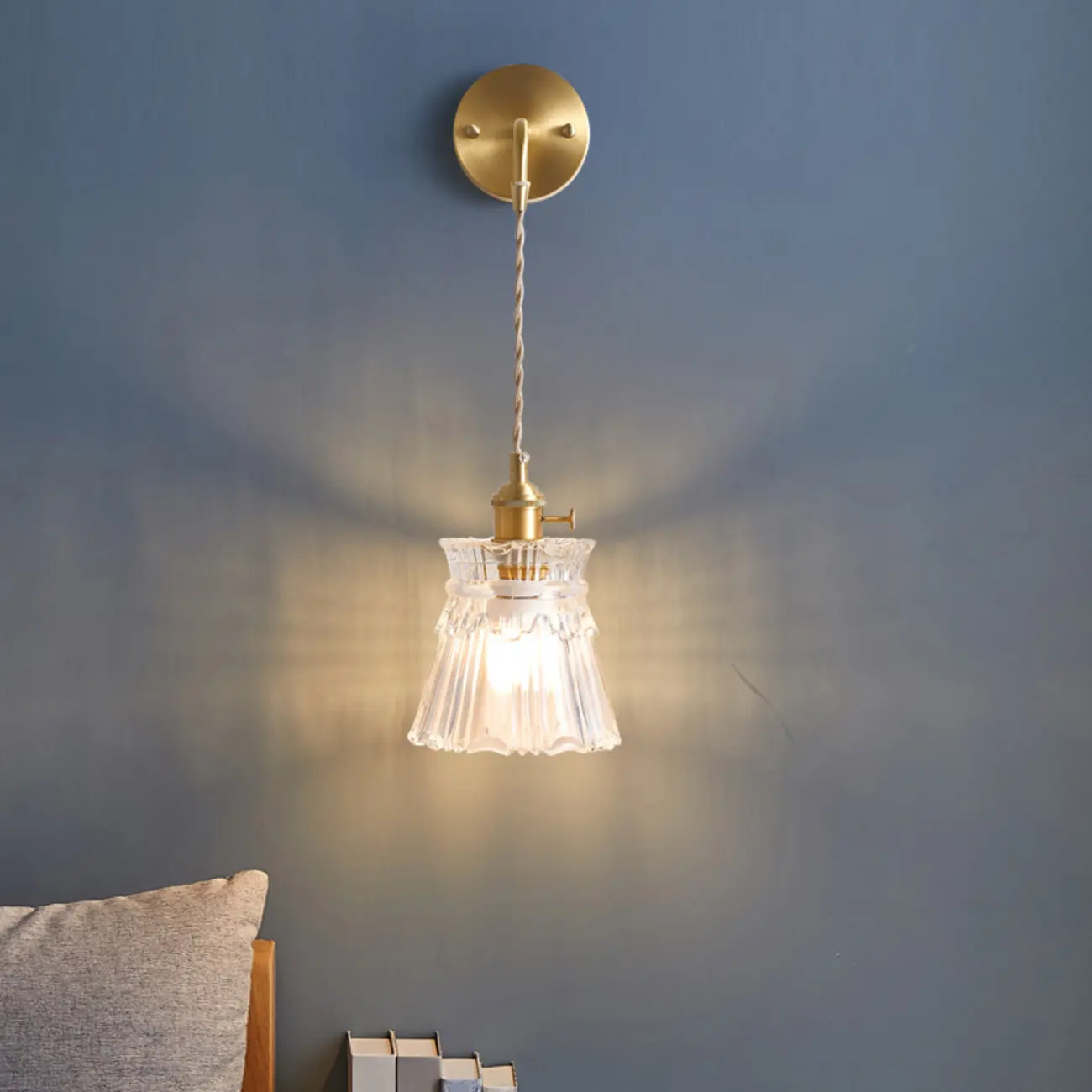 Elegant Cylinderial Gold Glass Wall Sconce Image - 9 | homeyfad