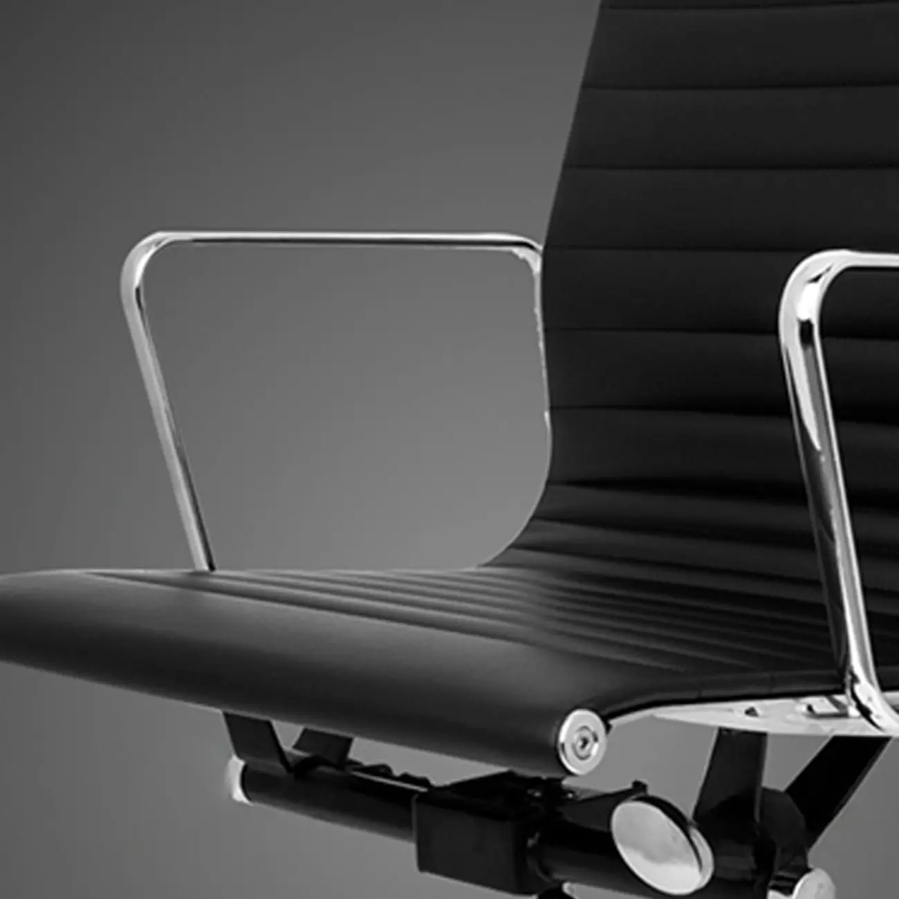 Beige Leather Adjustable High-Back Swivel Office Chair Image - 8 | homeyfad