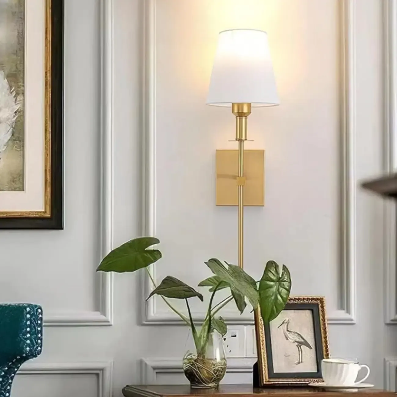 Modern Metal Fixture Fabric Shade Wall Sconce Image - 4