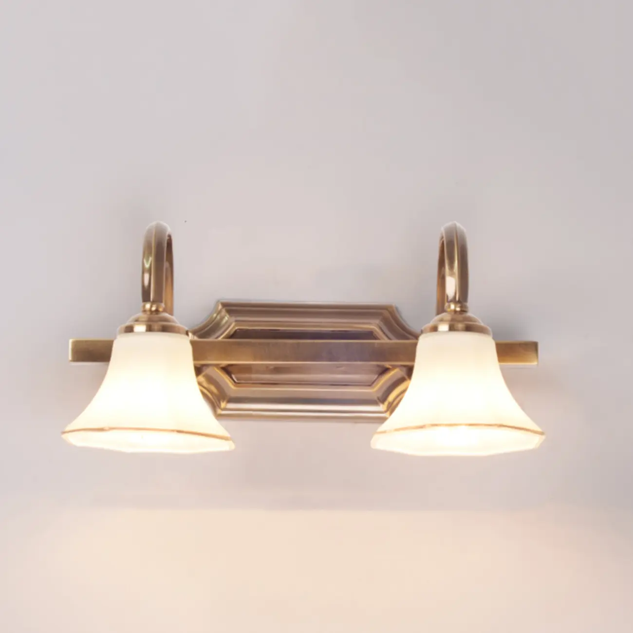 Modern Classic Gold Bell Glass Bathroom Vanity Light | homeyfad