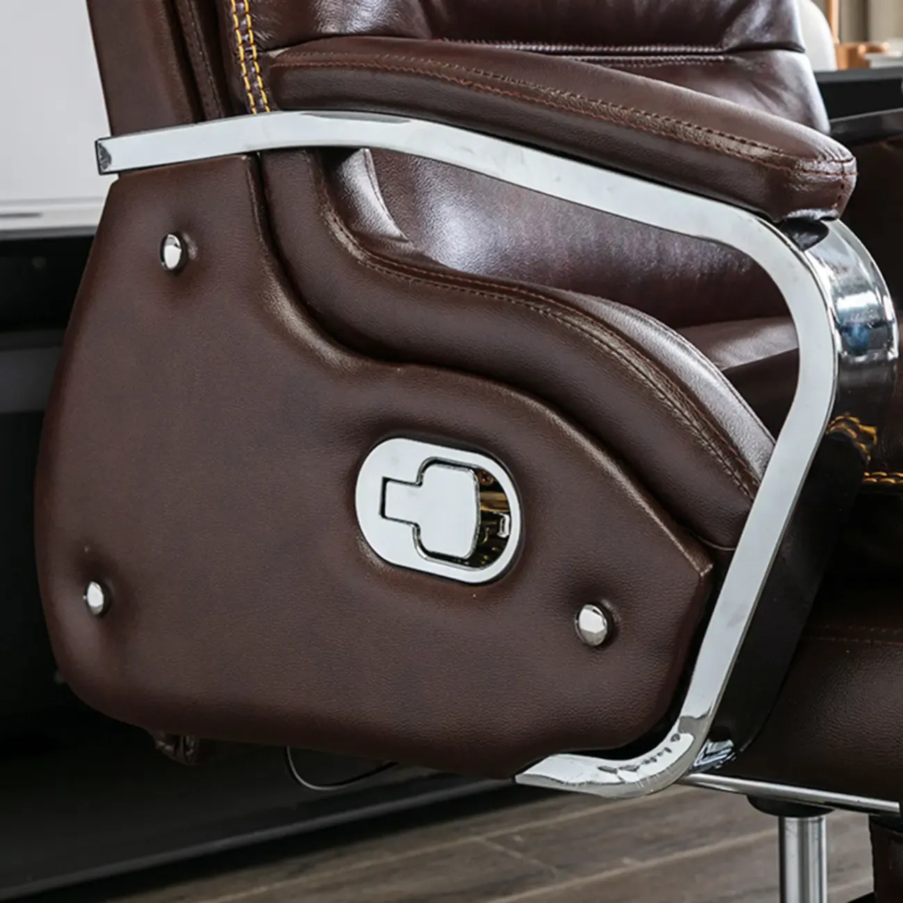 Executive Reddish Brown Leather Reclining Office Chair Image - 8