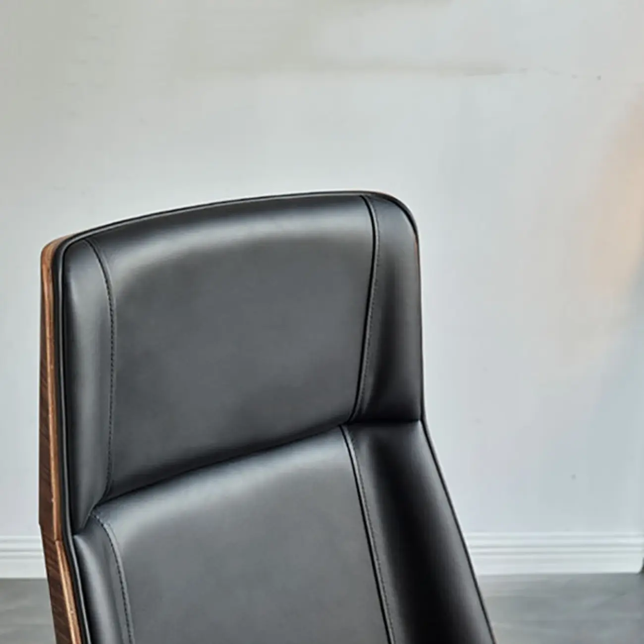 High-Back Black Leather Adjustable Swivel Office Chair Image - 13 | homeyfad