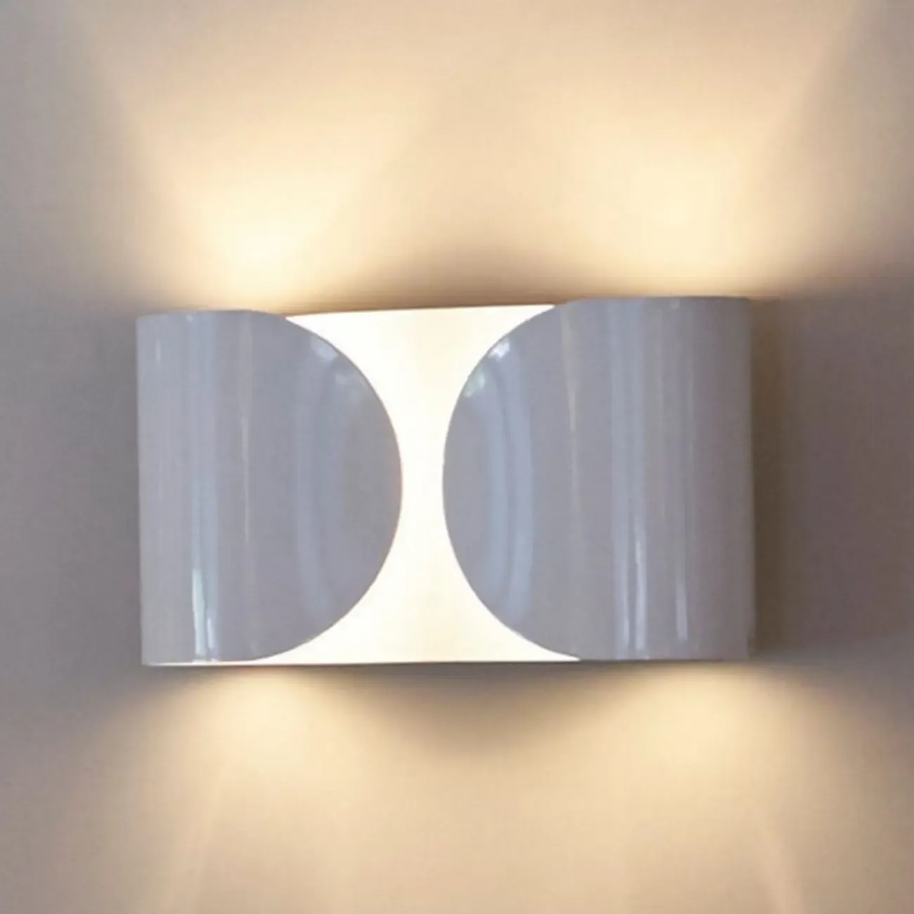 Contemporary Metal 2-Light Curved Wall Sconce Image - 15