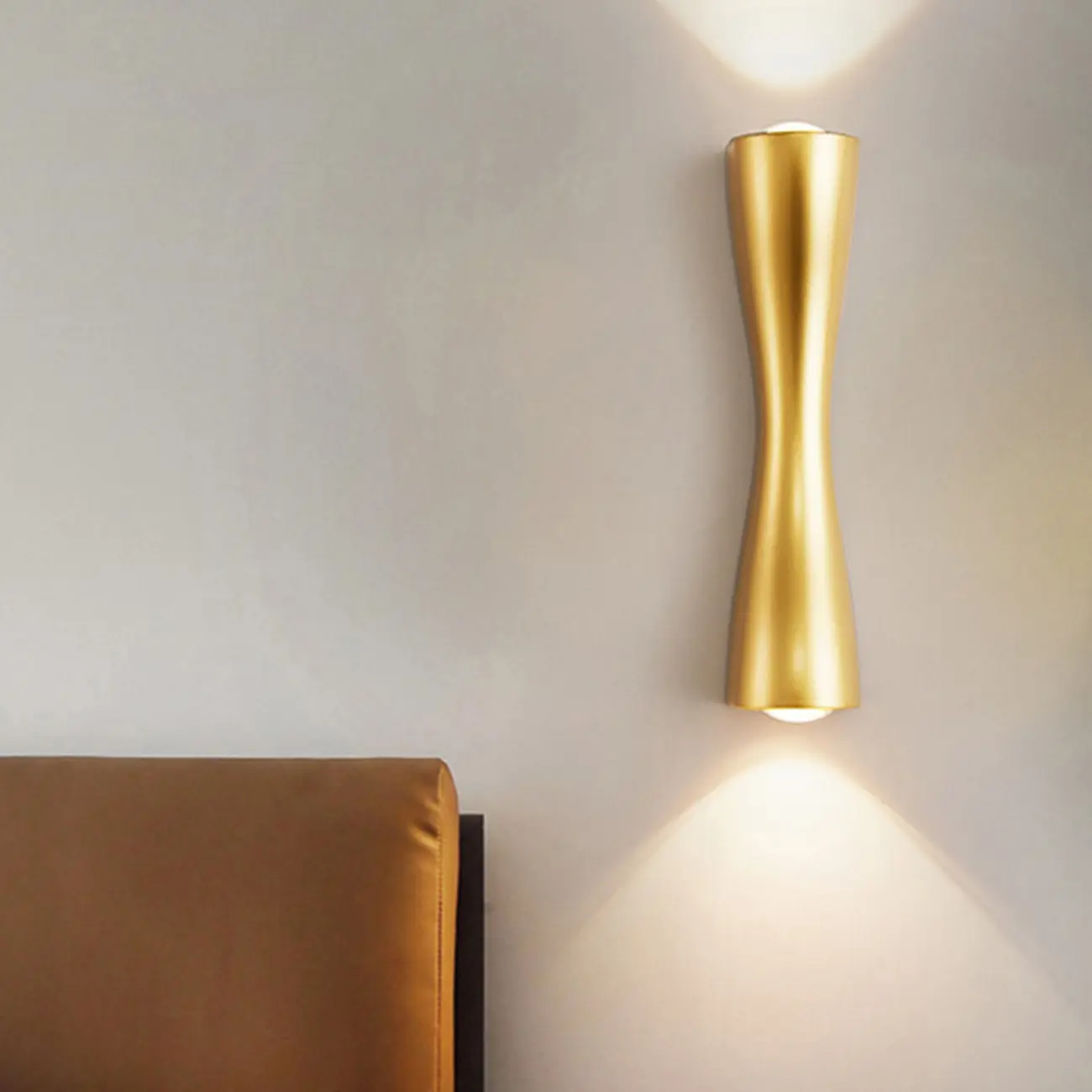 Modern 2-Light Black and Gold Curved Wall Sconce Image - 6 | homeyfad