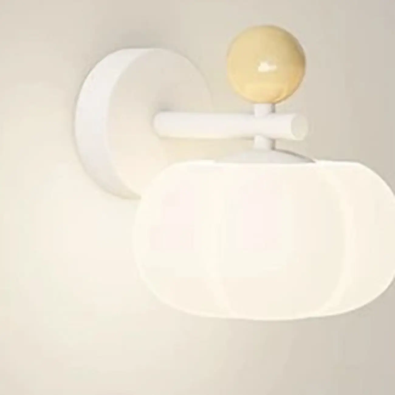 Modern Geometric Alloy Wall Sconce with Resin Shade Image - 4 | homeyfad