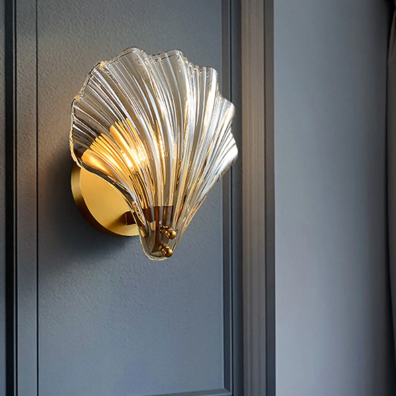 Modern Gold Shell Glass Vanity Wall Light for Bathroom | homeyfad
