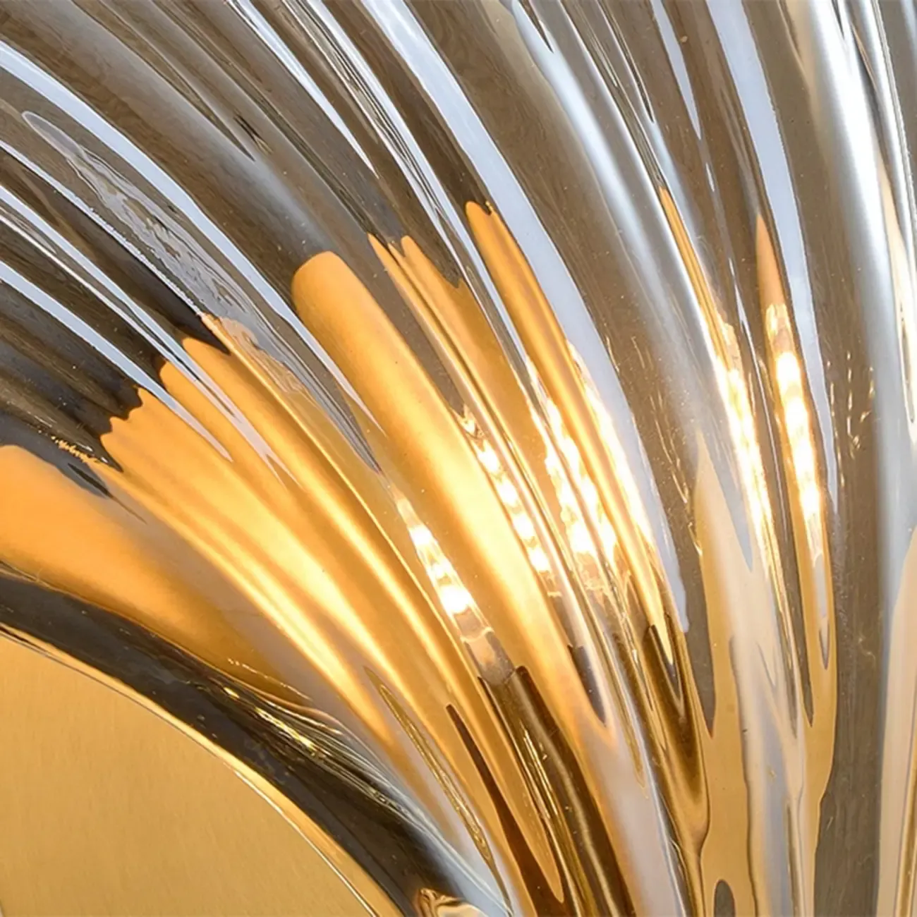 Modern Gold Shell Glass Vanity Wall Light for Bathroom