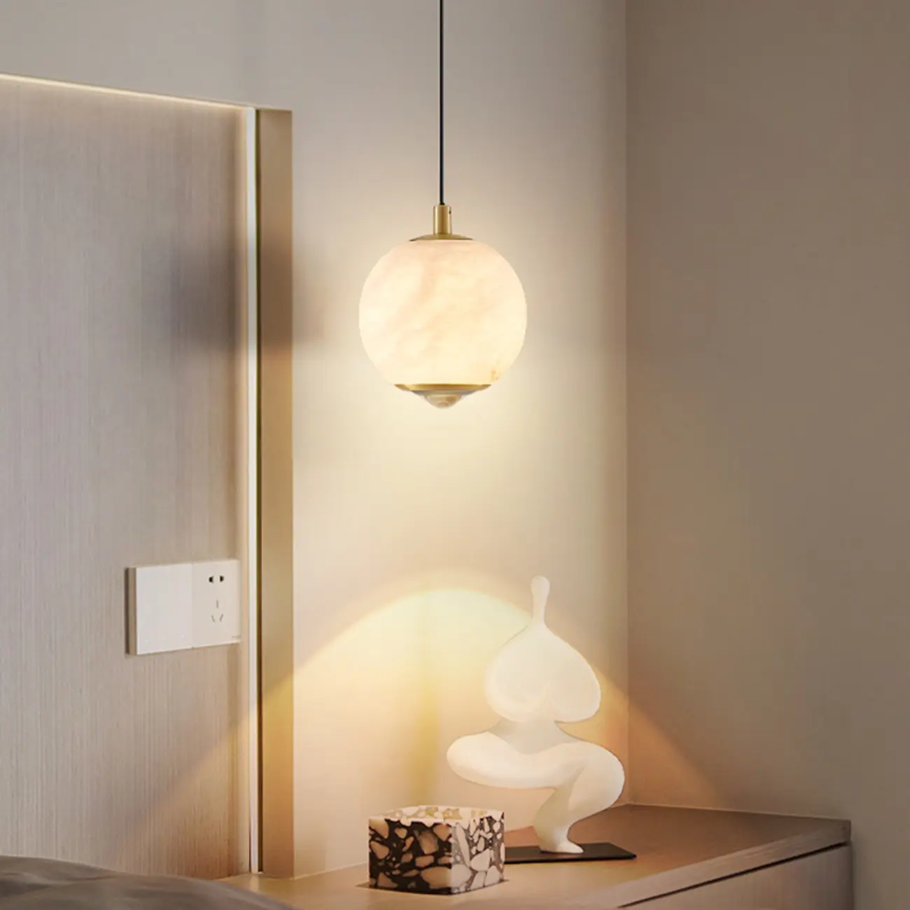 Modern Gold Globe Alabaster Kitchen Pendant Lighting Image - 3 | homeyfad