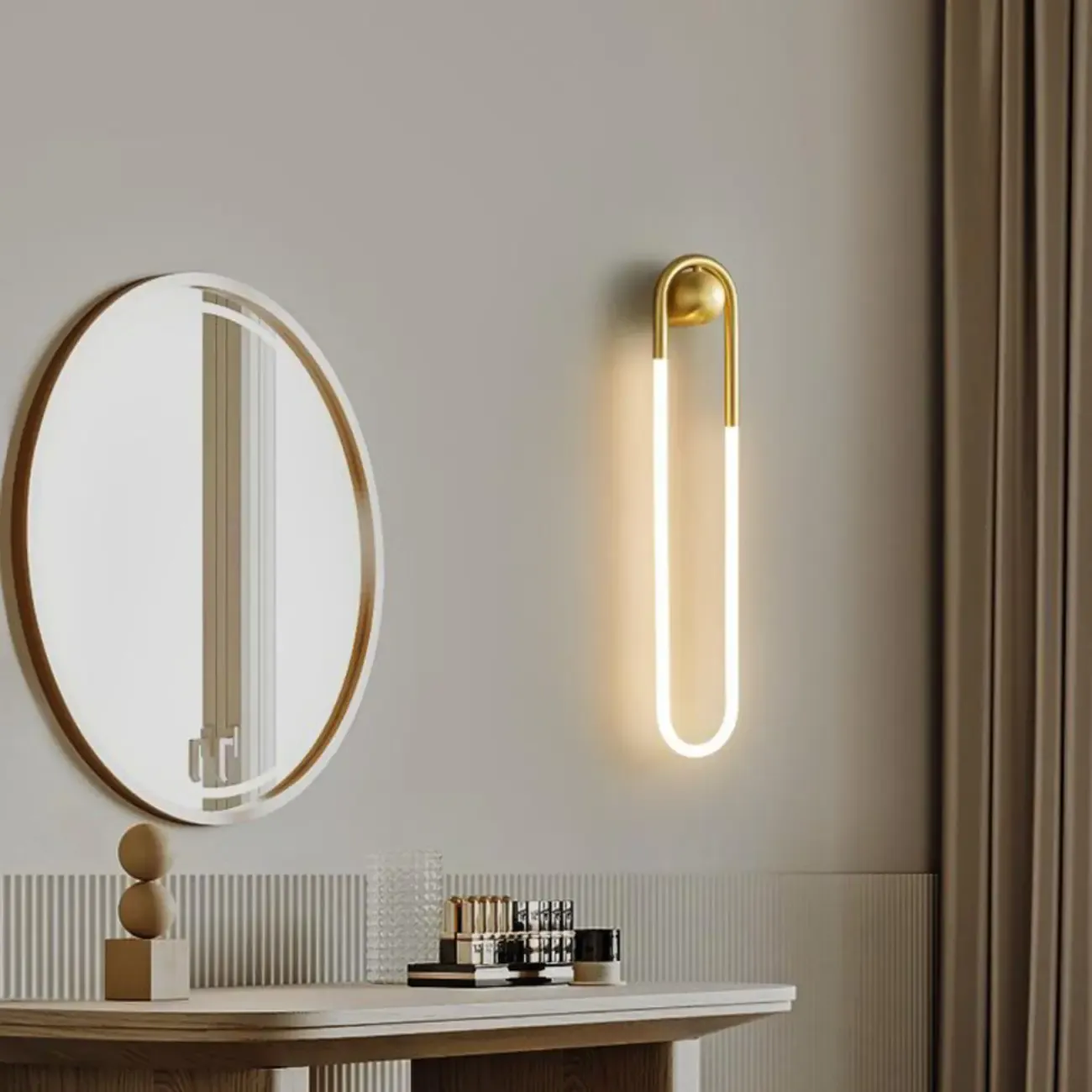 Modern Gold LED Oval Vanity Wall Light Image - 1