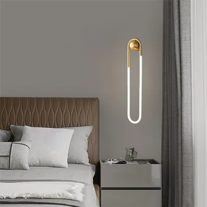 Modern Gold LED Oval Vanity Wall Light Image - 2