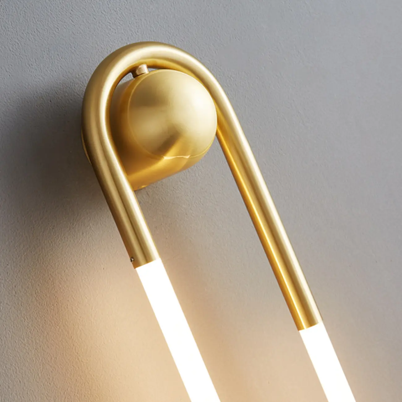 Modern Gold LED Oval Vanity Wall Light Image - 11 | homeyfad