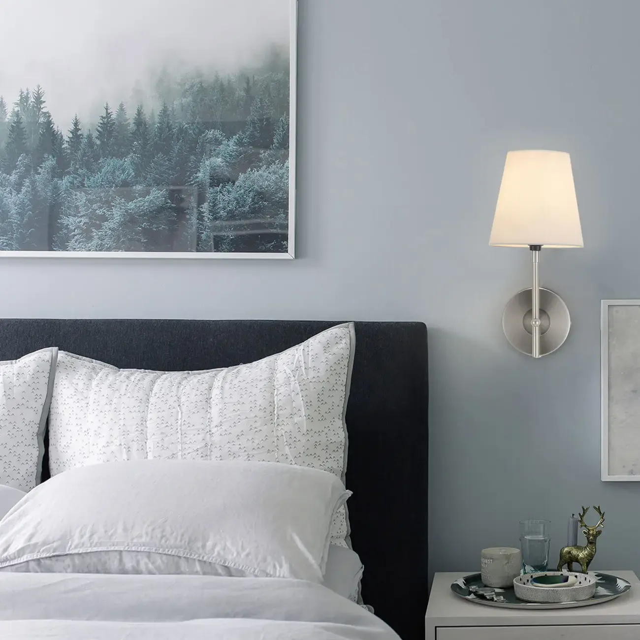 Contemporary Simplicity Metal Fabric Wall Sconce Image - 2