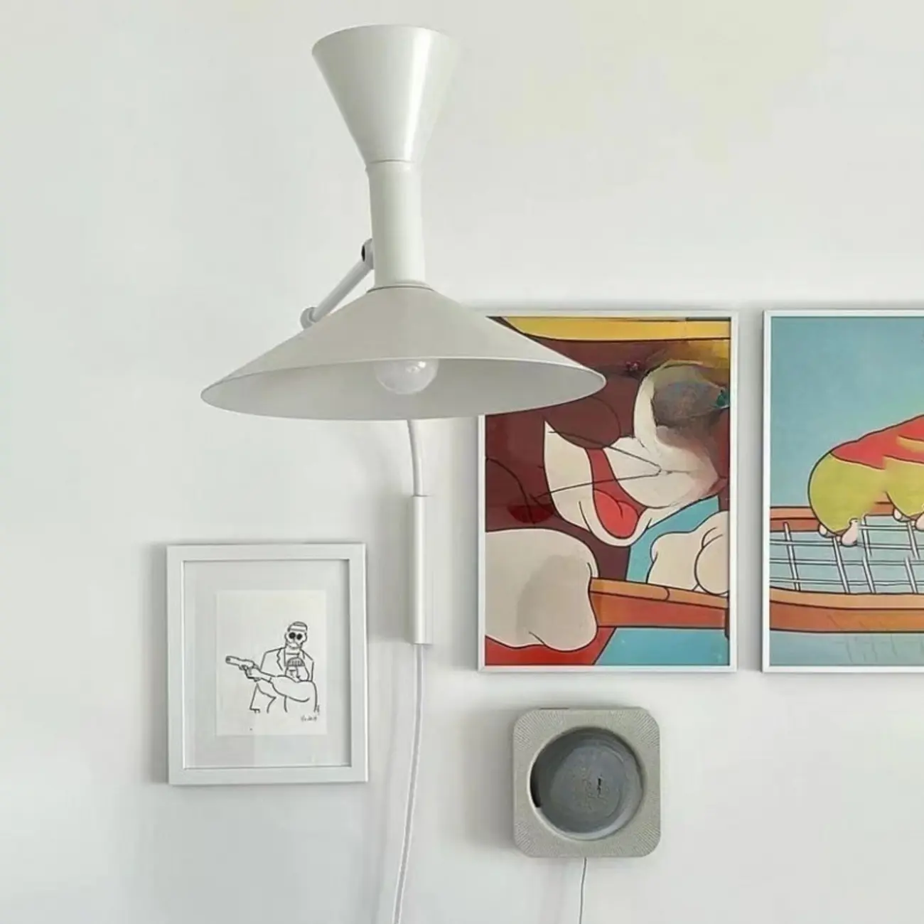 Simplistic Metal Mini Ambient Swing Arm Wall Light Image - 2 | homeyfad