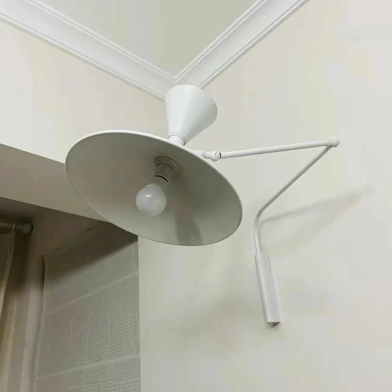 Simplistic Metal Mini Ambient Swing Arm Wall Light Image - 5 | homeyfad