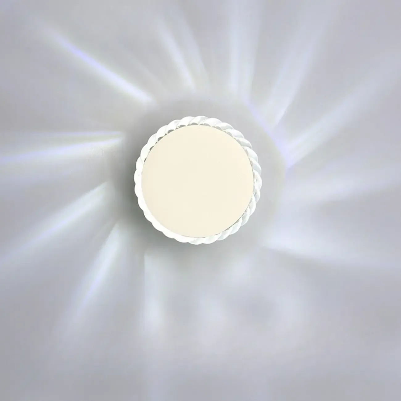 Minimalist Metal Round Sun-Shape Wall Sconce Image - 6