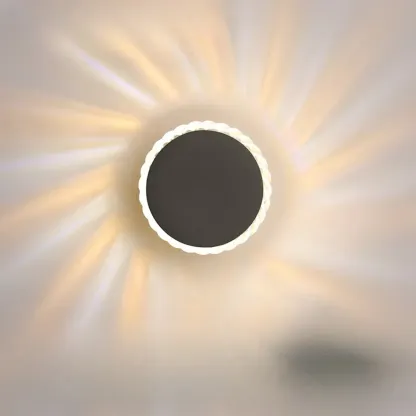 Minimalist Metal Round Sun-Shape Wall Sconce Image - 11