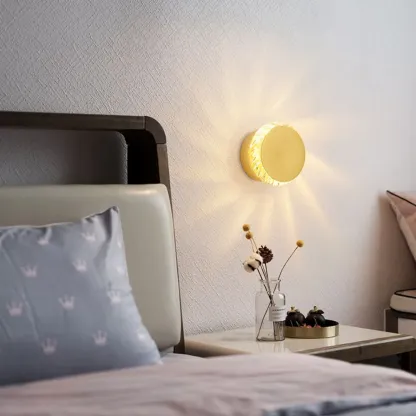 Minimalist Metal Round Sun-Shape Wall Sconce Image - 16