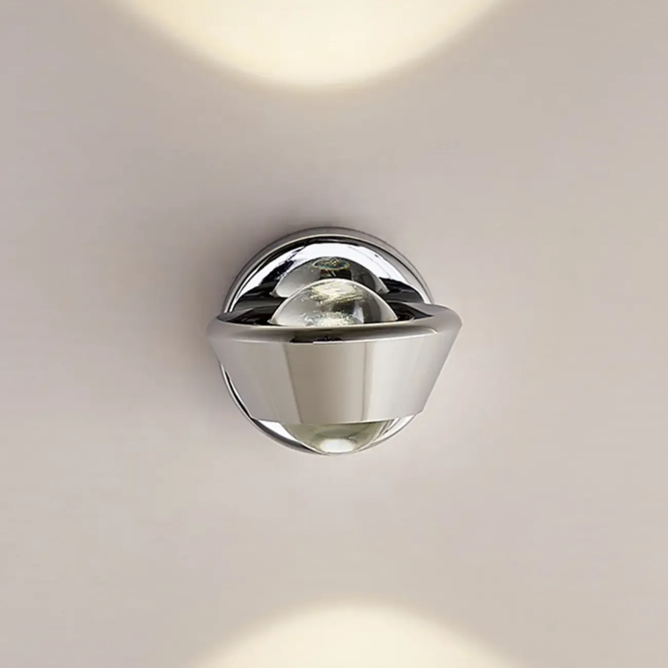 Art Decor Alloy and Crystal Wall Sconce Image - 12