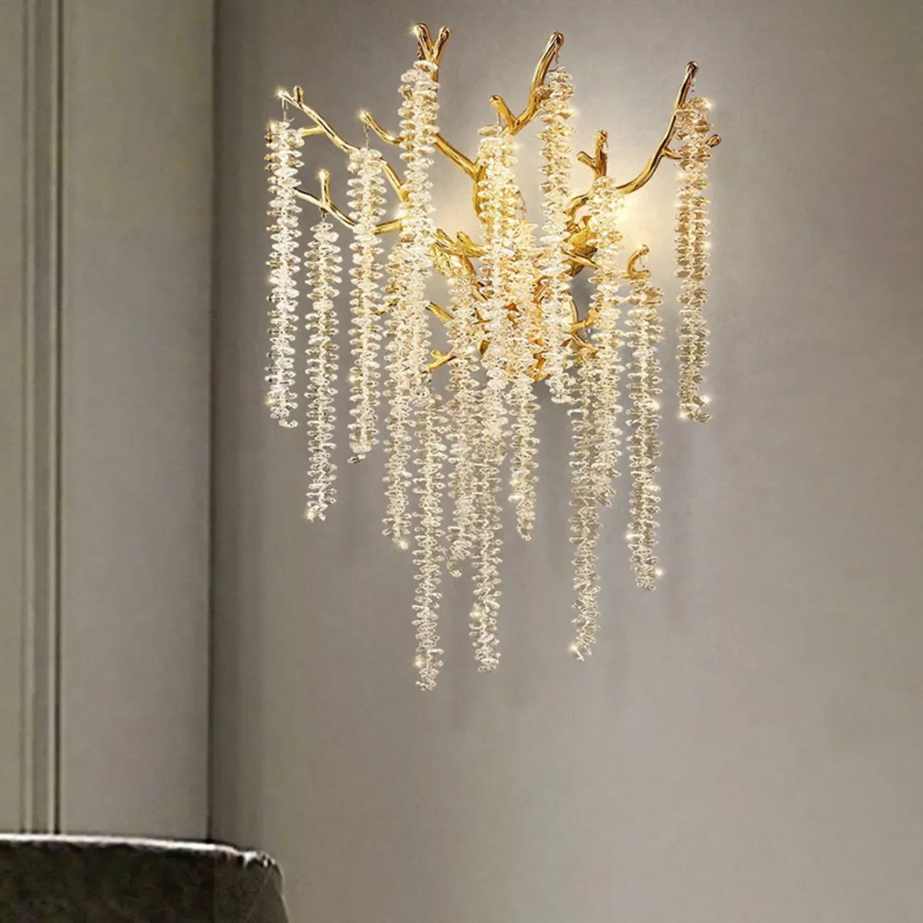 Luxury Crystal Branch Gold Metal Wall Sconce Image - 1
