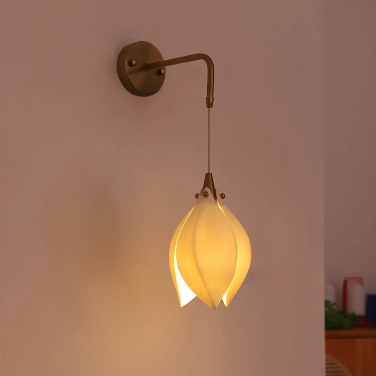 Modern Gold Geometric Wall Light with Ceramic Shade Image - 2 | homeyfad