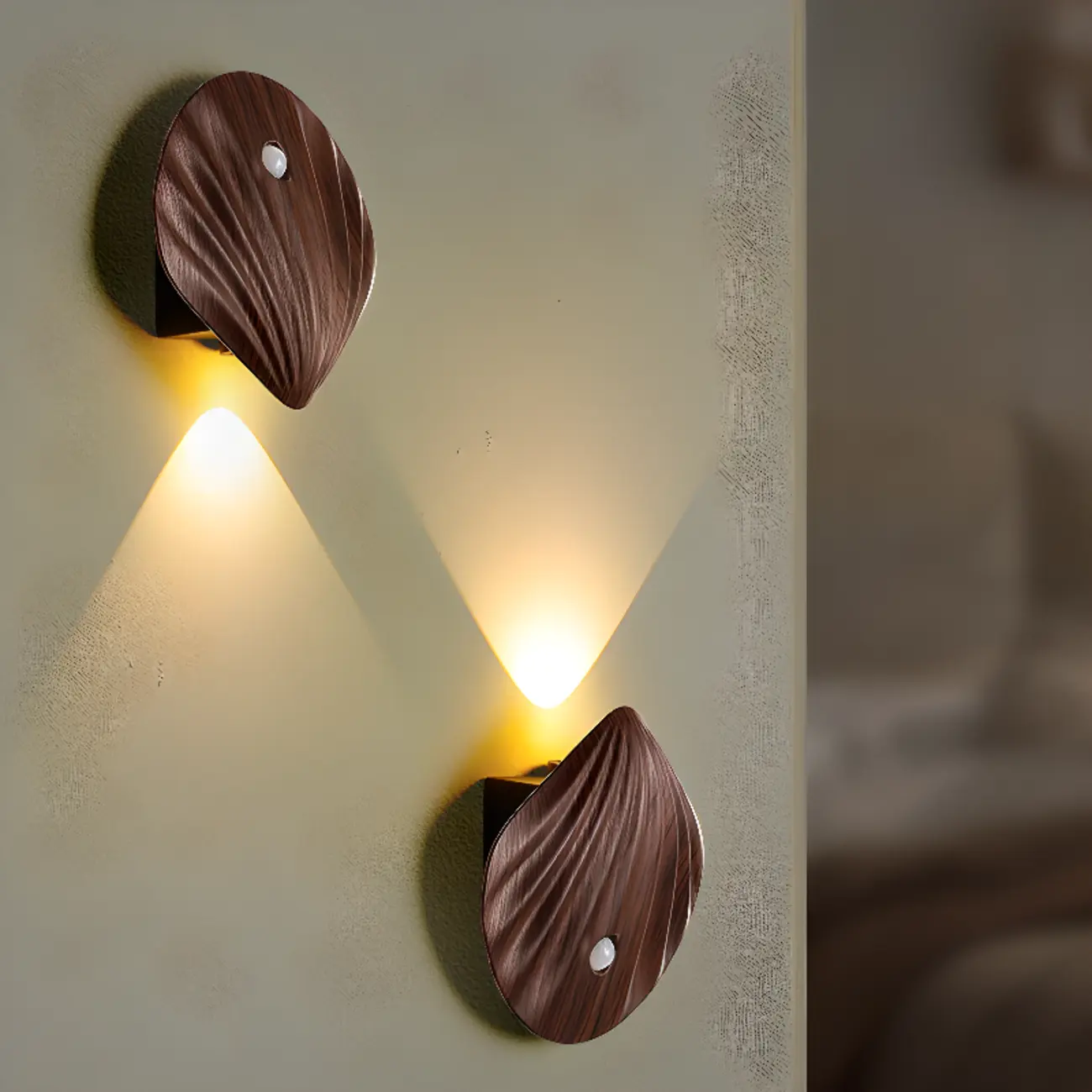 Minimalist Shell-Shape Rechargeable LED Wall Sconce Image - 6 | homeyfad