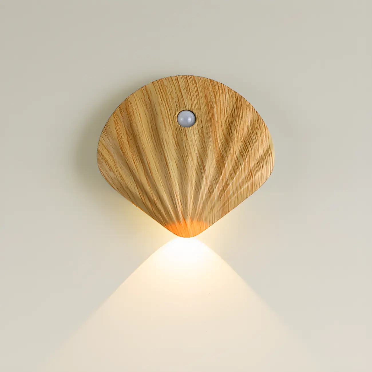 Minimalist Shell-Shape Rechargeable LED Wall Sconce Image - 9 | homeyfad
