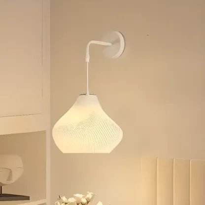 Minimalist Geometric Metal Wall Light for Indoor Decor Image - 7