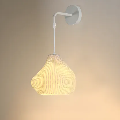 Minimalist Geometric Metal Wall Light for Indoor Decor Image - 9