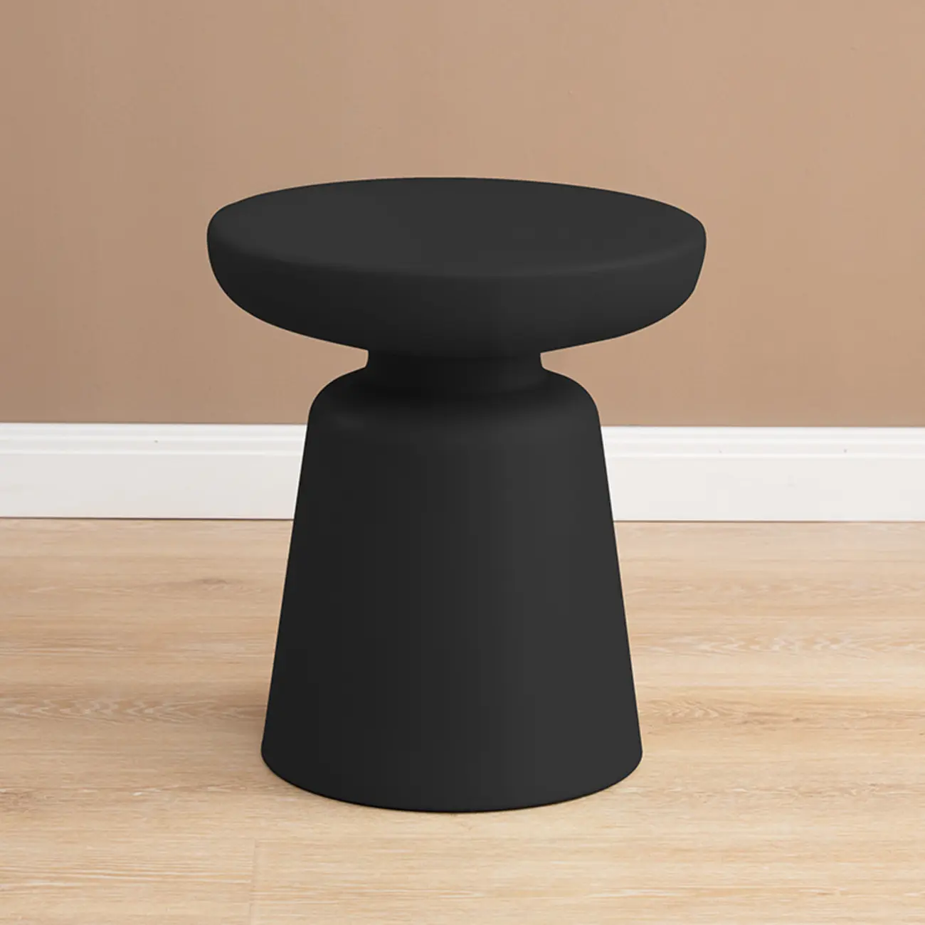 Minimalist Round Plastic End Table for Living Room Image - 11 | homeyfad